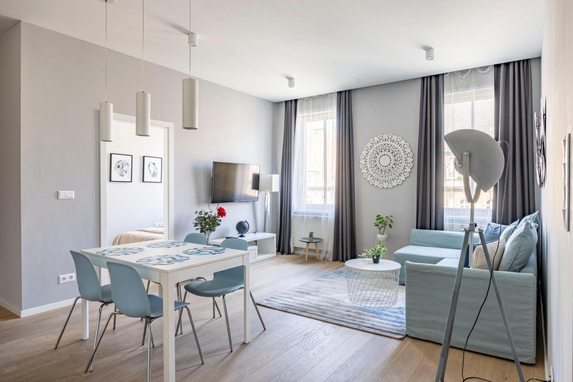 Stylish & Spacious Central Suite By Prestige Homes Boedapest Buitenkant foto