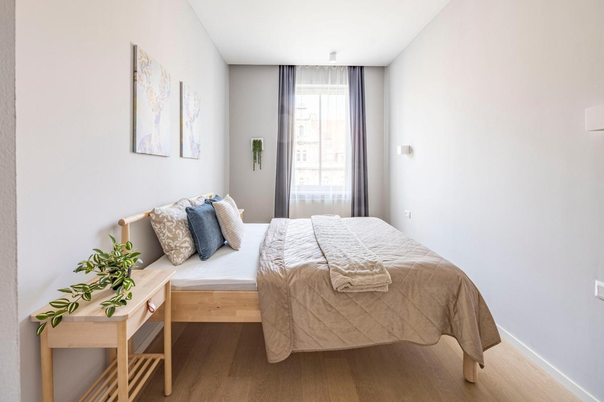 Stylish & Spacious Central Suite By Prestige Homes Boedapest Buitenkant foto